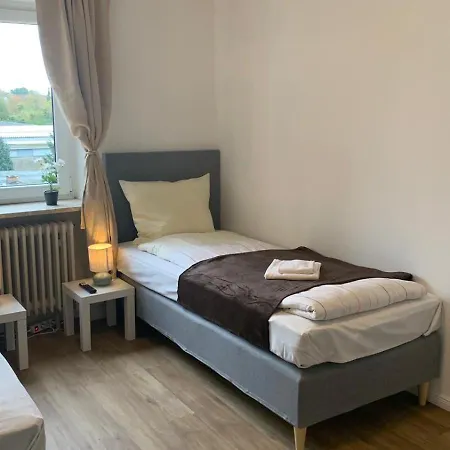 Lichtdurchflutetes City-apartment Im Herzen Der Stadt *