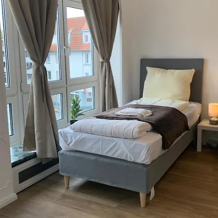 Daire Lichtdurchflutetes City-apartment Im Herzen Der Stadt *